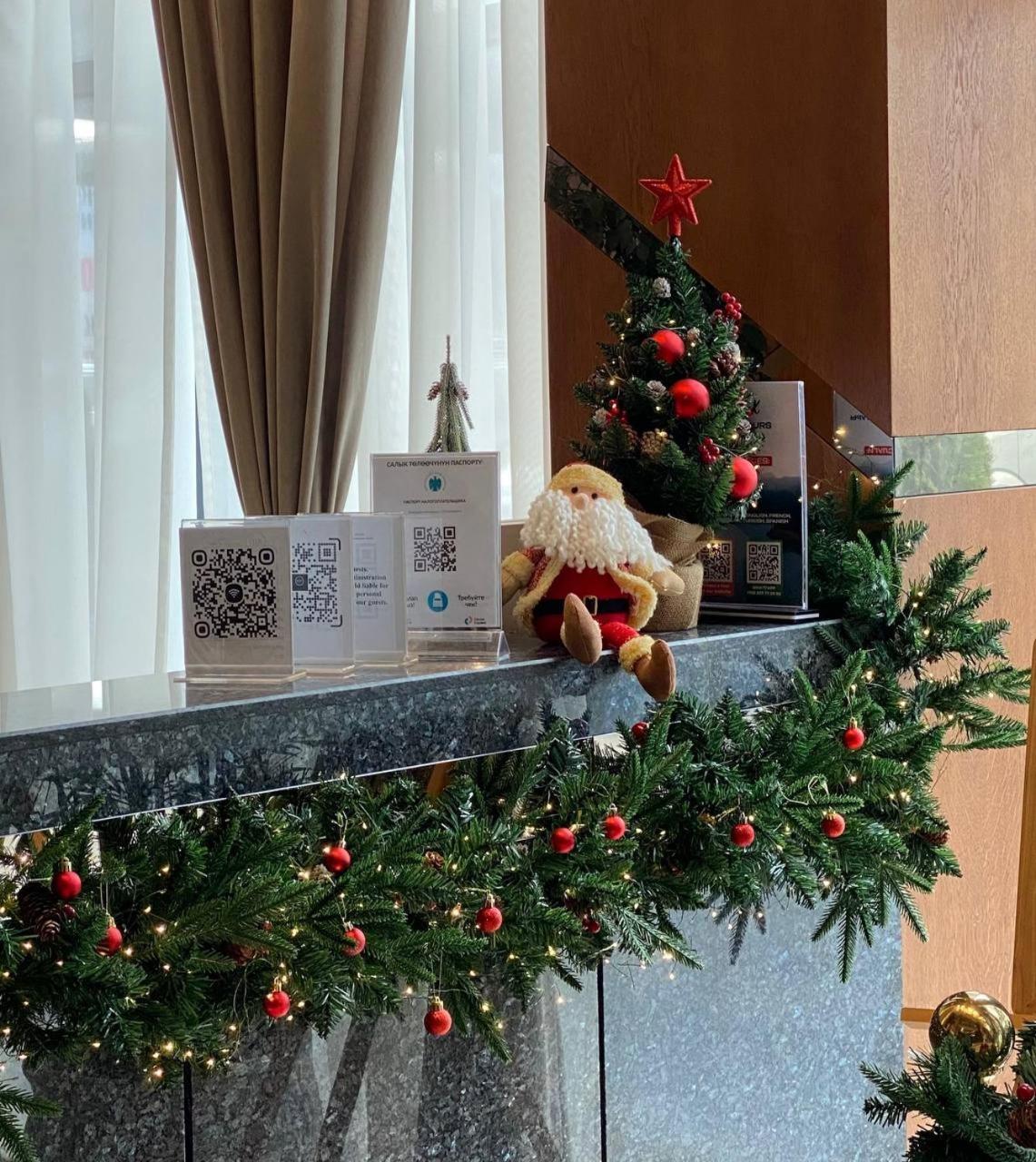 Sofia International Hotel Bisjkek Buitenkant foto